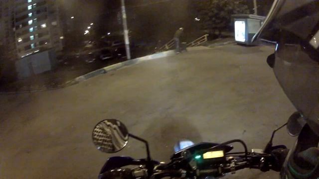Suzuki DRZ 400 SM stairs смотреть онлайн