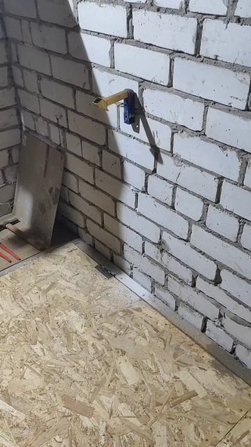 Замок 3 на дверь в подвал или крышу. YouCut_20250124_212542784 смотреть онлайн