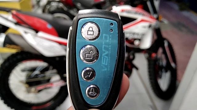 Nueva Vento Crossmax 200 2022 // Una Chulada de Moto смотреть онлайн