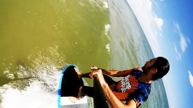 JLAY SUP: Surfing Over Shark смотреть онлайн