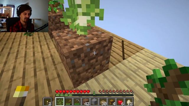 АСМР Майнкрафт на одном блоке 2.2 Дошли до камня, ура! | ASMR Minecraft gaming One block смотреть онлайн