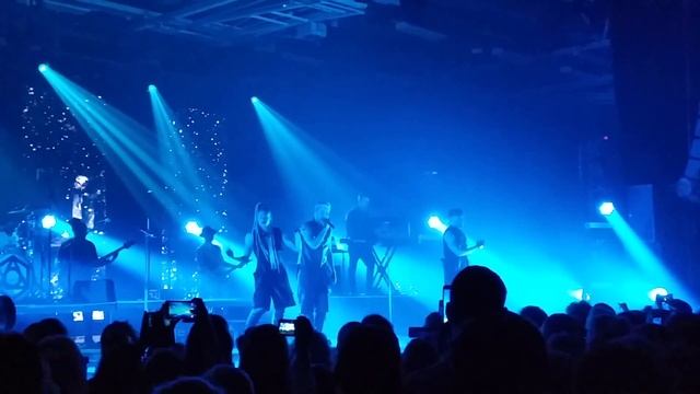 Ghost Town - Adam Lambert, Stockholm, Sweden at Fryshuset. смотреть онлайн