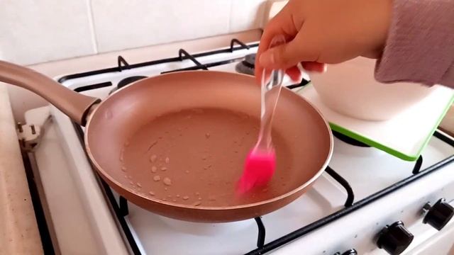 KOLAY PANKEK/ ODDIY USULDA PANKEYK TAYYORLASH /EASY PANCAKE/ ПРОСТОЙ ПАНКЕЙК смотреть онлайн