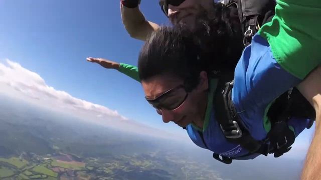 Tandem Skydive | Salima from Pickering, ON, Canada смотреть онлайн