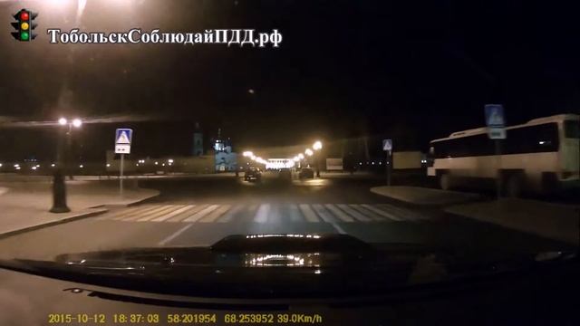 Видеорегистратор Subini D35 (ночь) смотреть онлайн