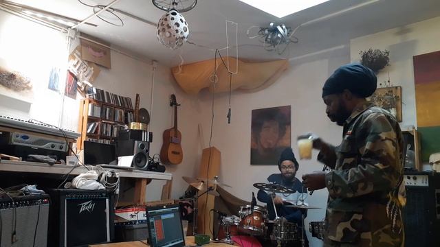 #Reggae #drums #recording RECORDING REGGAE DRUMS WITH ACA - INNA THE KITCHEN STUDIO смотреть онлайн