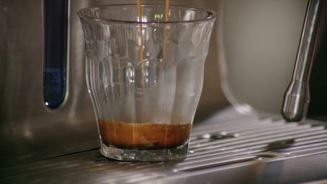 The Dual Boiler with Breville смотреть онлайн