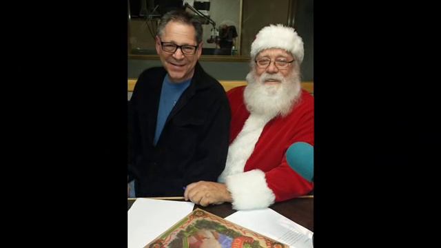 Ed Gary - White Christmas - My Other Gig as " Santa " смотреть онлайн