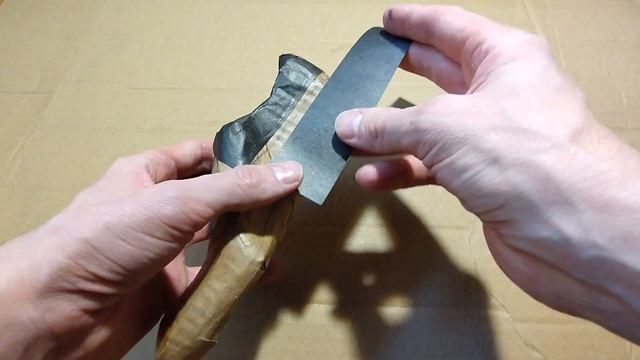 Туфель из картона / Cardboard смотреть онлайн
