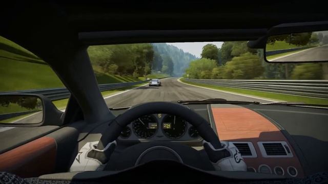 Aston Martin DB9 vs Audi R8 Nurburgring смотреть онлайн