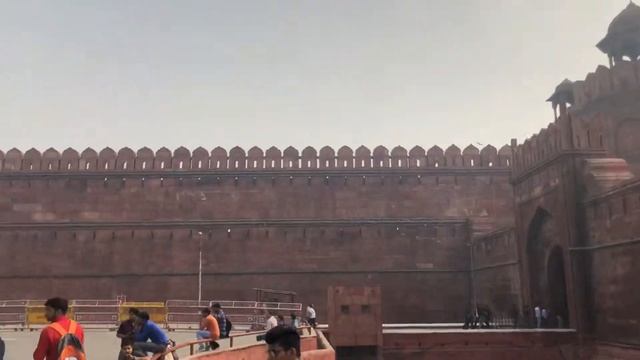 Красный форт смотреть онлайн