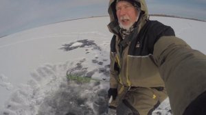 Реальная  рыбалка  по зимней рыбе.. Часть 1. Маныч.  от Юрия Философа