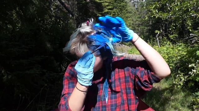 Vibrant Blue Hair (w Iroiro Blue & Neon Blue)! In The Forest :)