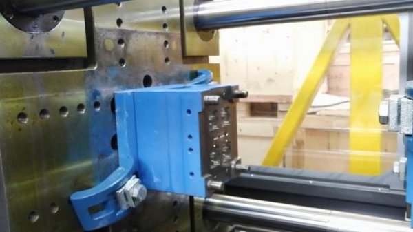 Краткий обзор пресс-формы Разбор составляющих пресс-формы