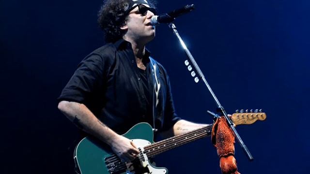 Andrés Calamaro - Estadio Azteca (audio DVD "Pura sangre") смотреть онлайн