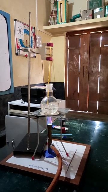 Boiling point of water 100°C پانی کا نقطۂ ابال @Sajidinamdarelearninghub смотреть онлайн
