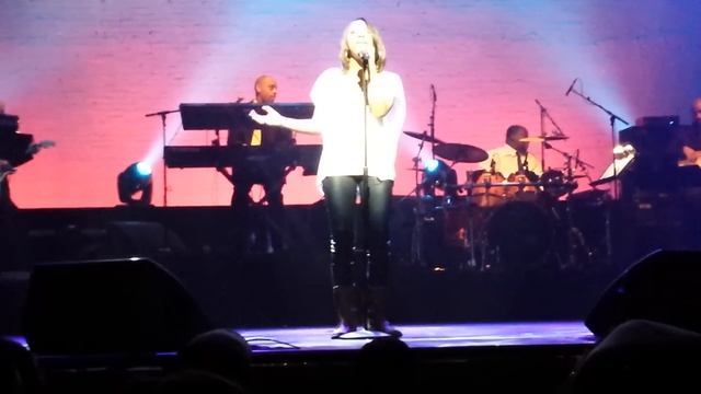 Perri Jones - "I Will Always Love You" смотреть онлайн