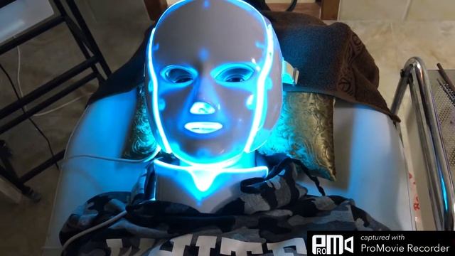 This led mask treatment. *Clear acne *Spot *Darkness *Make ur face look bright and smooth . 28$ смотреть онлайн