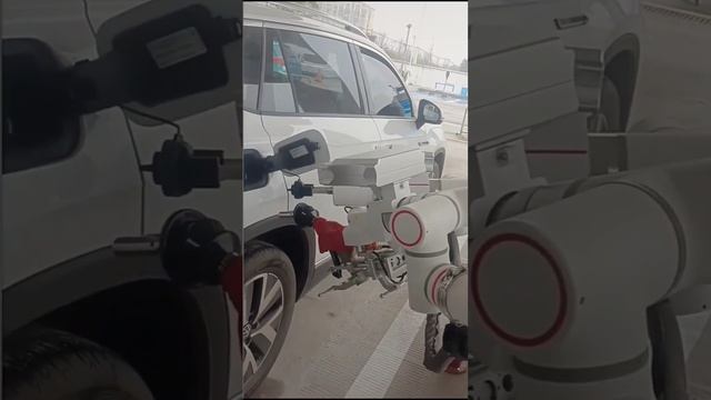 Сравнение заправок самообслуживания в Китае и России смотреть онлайн