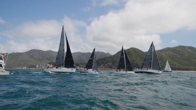 Sealink Magnetic Island Race Week 22 - Lowes Petroleum Race Day смотреть онлайн