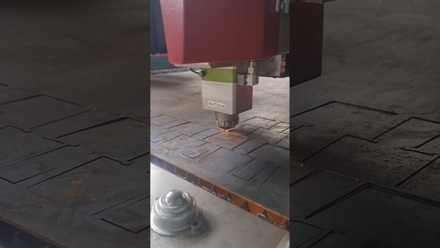 RayCus 3мм Ст3 смотреть онлайн