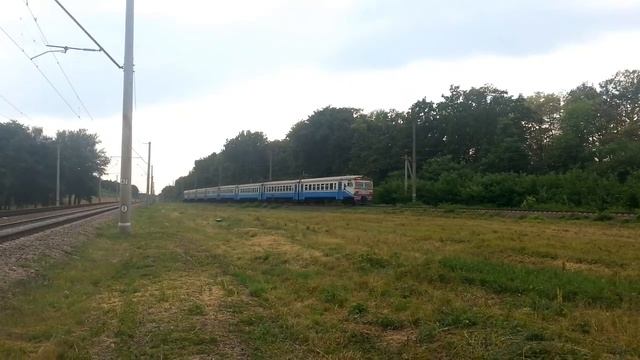 ЭР9М-542 рейсом Святошин - Фастов смотреть онлайн