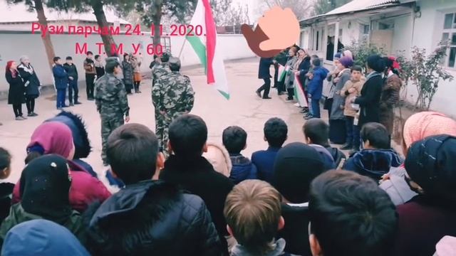 Чорабини бахшида ба Рузи Парчами милли дар М. Т. М. У 60 смотреть онлайн