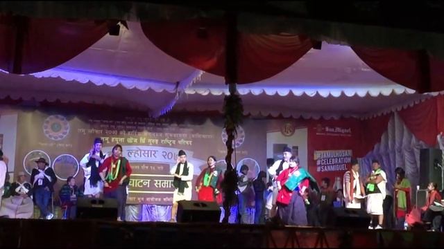 Jhalala Morbai Dance perform at Tudhikhel GURUNG LOSHAR 2016 смотреть онлайн