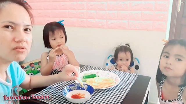 CUCUMBER FRENCH FRIES MUKBANG WITH KIDS | MOM AND DAUGHTER'S BONDING | Karendoms Tandem смотреть онлайн