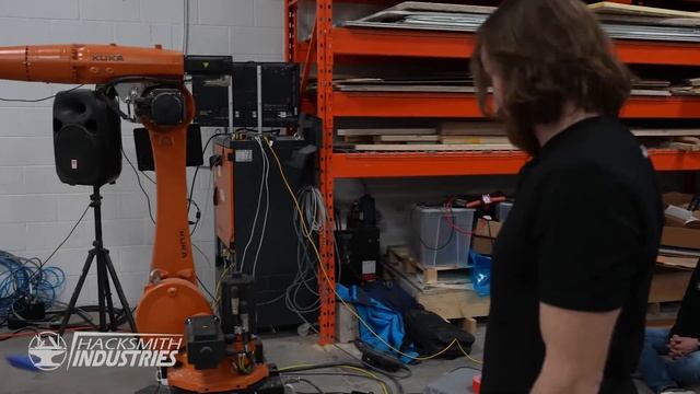 Spitting FIRE and Fighting ROBOTS!? (WEEKLY VLOG #2) смотреть онлайн
