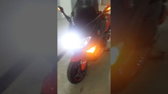 T MAX 500 2004 года