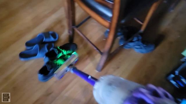 Upgrade Your Dyson V10 or V11 to a LASER Fluffy Head смотреть онлайн