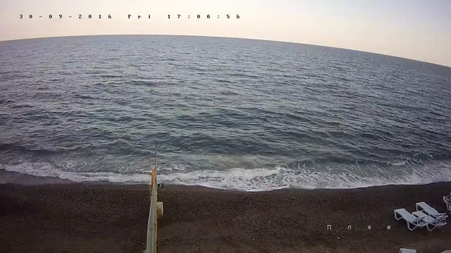 Вебкамера "Пляж Дубны". Запись 30.09.2016 17:00:16 смотреть онлайн