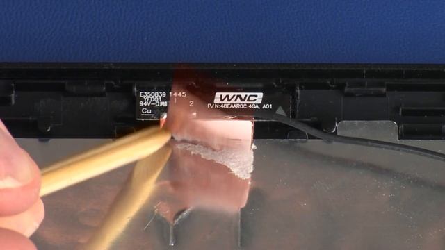 Replace the Wireless Antennas Cables | HP 17-p000 Notebook PC series | HP смотреть онлайн