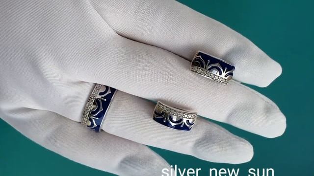 Серебряный комплект с эмалью и фианитами смотреть онлайн