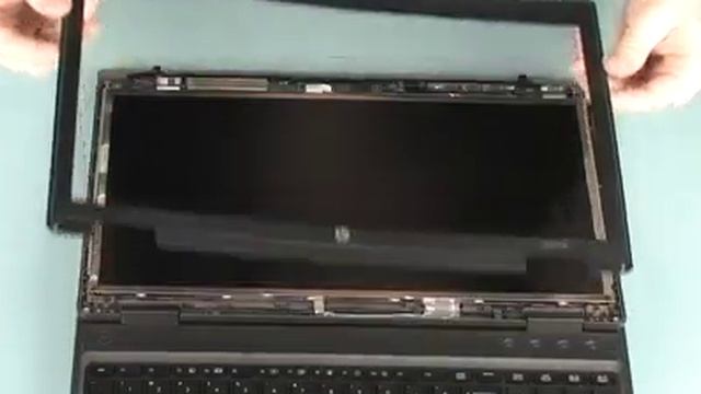 Replace the hinge covers | HP ProBook 6560b Notebook | HP Support смотреть онлайн