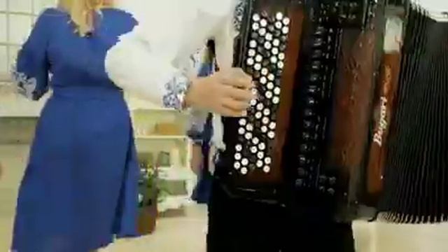 Гарна Маланка та Василь - ансамбль "SoloMia", Олександр Кварта. смотреть онлайн