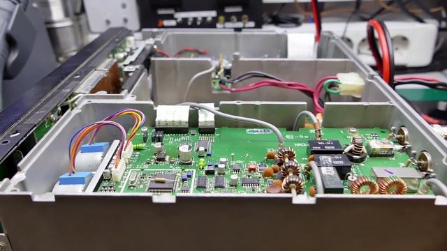Icom IC 756PROII que me da bastante trabajo para dejarlo a punto смотреть онлайн
