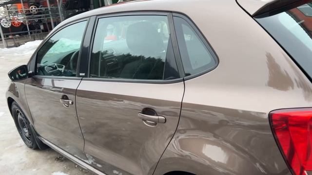Volkswagen Polo 2011г. смотреть онлайн