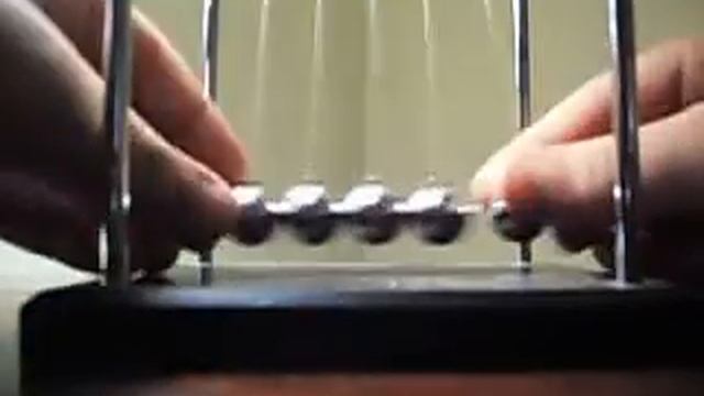 Newtons Cradle enjoy!!! смотреть онлайн
