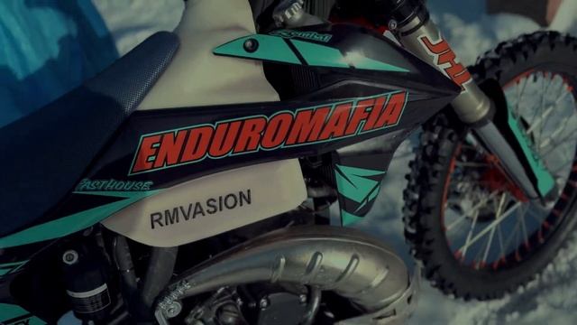 ОБЗОР НА JHL M5 2T НА ЛАНЗА МОТОРЕ | ENDUROMAFIA
