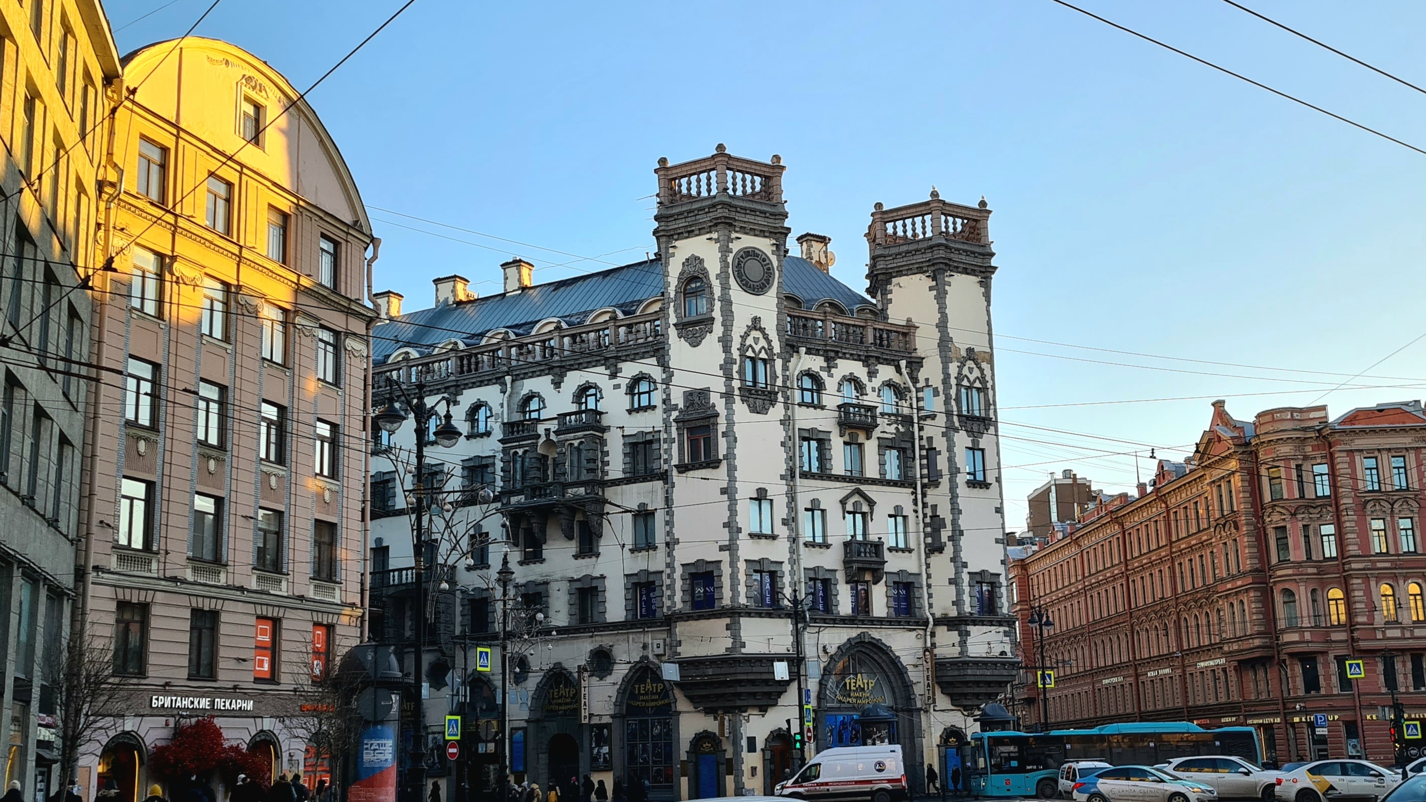 Санкт-Петербург. Прогуляемся по Петроградской стороне. смотреть онлайн