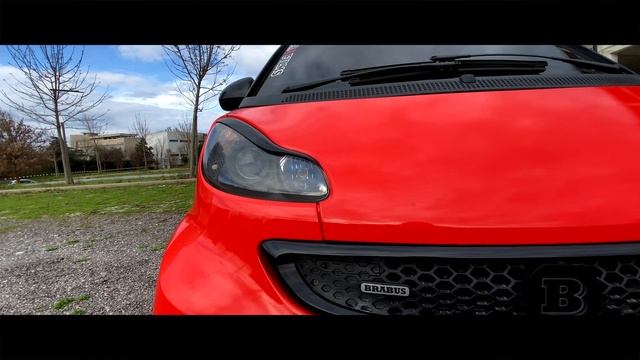 ΤΟΥΜΠΑΝΟ SMART 451 BRABUS CINEMATIC VIDEO смотреть онлайн