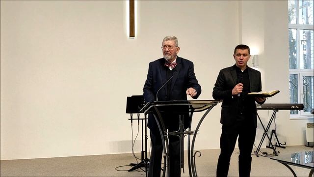 Иисус подвергает проверке на прочность наш мир - Роберт Е. Джордан смотреть онлайн