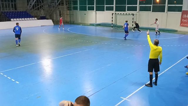 Ротор Ultras - Синергия, 2 й тайм, 1/2 финала смотреть онлайн