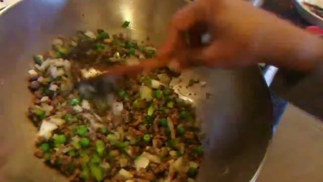 VEG KEEMA (soya granules) PASTA смотреть онлайн