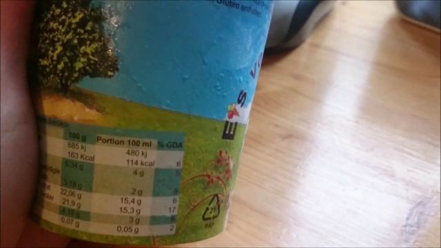 Unboxing: Eis vom Bauernhof - Eierlikör" смотреть онлайн