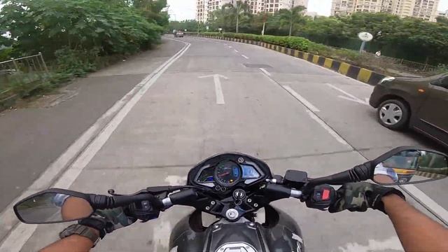 Riding 2020 Pulsar NS 200 New Color | White Alloys | Pewter Grey смотреть онлайн