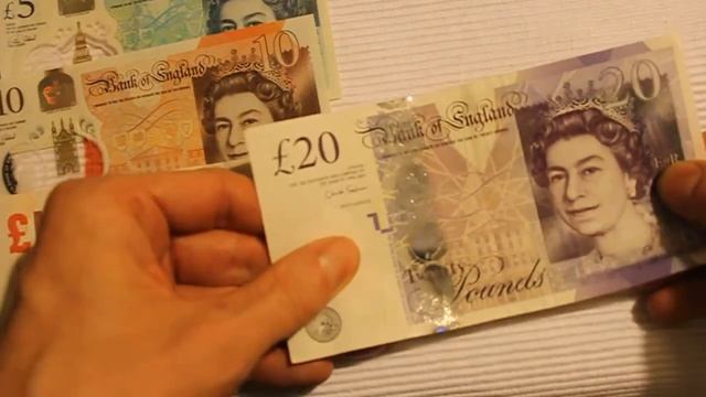 British Pounds - What English / British cash / money looks like смотреть онлайн