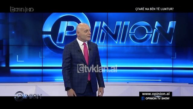 Iva: Jam shumë e lumtur kur gatuaj biskota. Fevziu: Do jesh më e lumtur po bëre e një tepsi të vogë смотреть онлайн